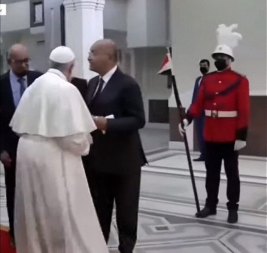 البابا فرنسيس يعلن قيامة العراق<br>فراس الغضبان الحمداني