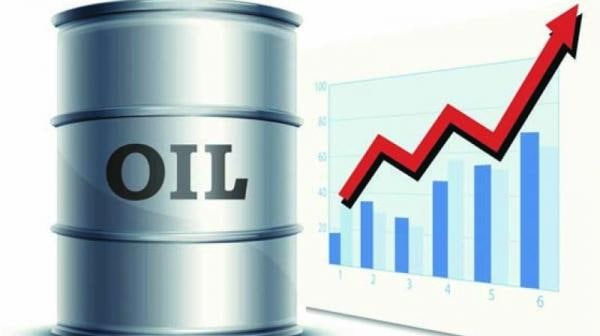 النفط ينتعش بفضل بيانات اقتصادية قوية