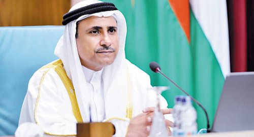 البرلمان العربي يعلّق على تحركات الكاظمي الأخيرة