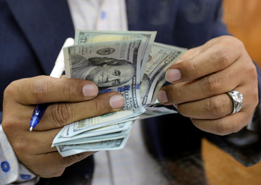 أسعار صرف الدولار في السوق العراقية لهذا اليوم
