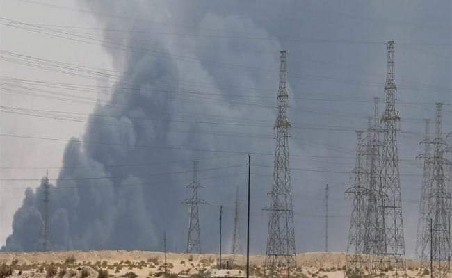 جهات ارهابية تفجر خط ناقل للكهرباء المستوردة من إيران قرب ديالى