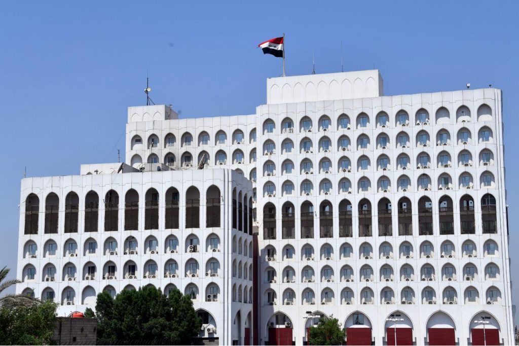 العراق يعلق على قطع العلاقات الدبلوماسية بين المغرب والجزائر