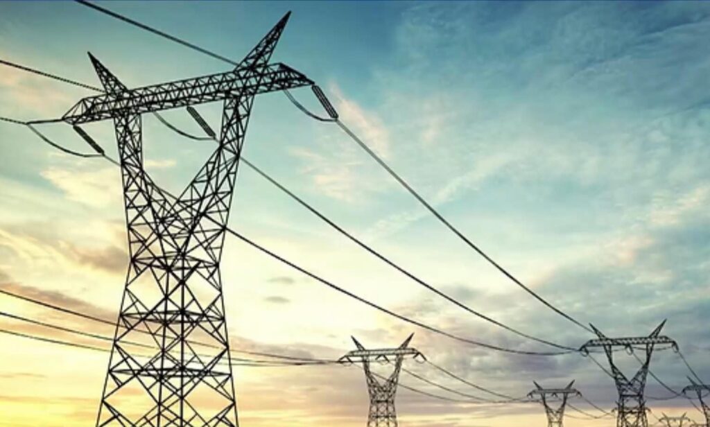 الكهرباء تعلن عن عودة احدى خطوط الطاقة للعمل