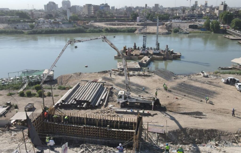 وزيرة الاعمار: نواصل العمل ليلا ونهارا لانجاز مشروع انشاء جسر الكريعات