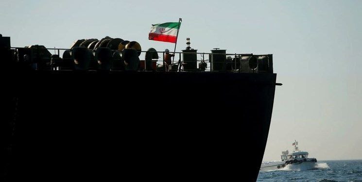 السفينة إلايرانية المحملة بالوقود الى لبنان تدخل المياه السورية
