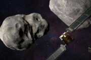 ناسا تطلق مركبة فضاء في مهمة تستهدف تغيير مسار الكويكبات