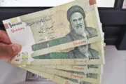 سقوط تاريخي للتومان الايراني امام الدولار