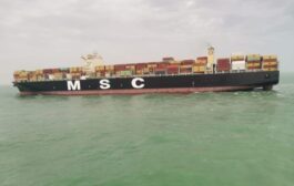 النقل تستقبل السفينة العملاقة MSC في موانئ ام قصر 