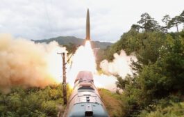 كوريا الشمالية تعلن إطلاق صاروخين تكتيكيين موجهين صوب جزيرة بالبحر الشرقي