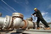 الكهرباء تعلن توجه وفد لإيران: مفاوضات توريد الغاز القطري تحتاج لـ15 شهرا 