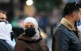دولة مجاورة للعراق تلغي إلزامية ارتداء الكمامة في الأماكن المفتوحة والمغلقة 