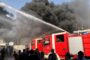 استنفار فرق الاطفاء لإخماد حريق اندلع في بناية وسط بغداد 