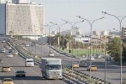المرور تصدر توجيهاً بشأن مرور المركبات الكبيرة على طريق سريع محمد القاسم