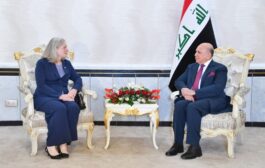 فؤاد حسين للسفيرة الأمريكيّة لدى العراق: الوضع الأمنيّ بالعراق في تحسن مُقارَنة بالسابق 