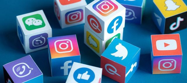 انخفاض قيمة أسهم وسائل التواصل الاجتماعي مع ضعف الإنفاق الإعلاني 