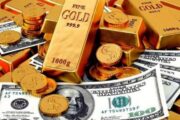 أونصة الذهب ترتفع بسبب انخفاض الدولار 