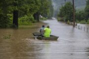 مقتل ثمانية جراء فيضانات في كنتاكي الامريكية