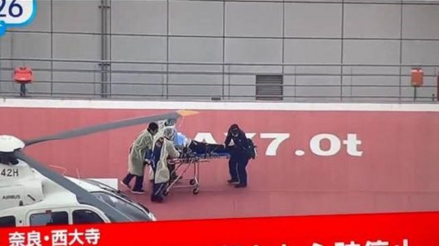 المستشفى تكشف تفاصيل إسعاف ووفاة رئيس الوزراء الياباني السابق بعد اغتياله 