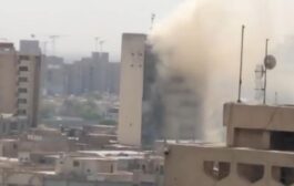 الدفاع المدني تكافح حريقاً اندلع داخل بناية تجارية في منطقة شارع الرشيد 