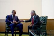 العراق والأردن يبحثان التعاون الاقتصادي ومراحل التقدم بمشروع الربط الكهربائي 
