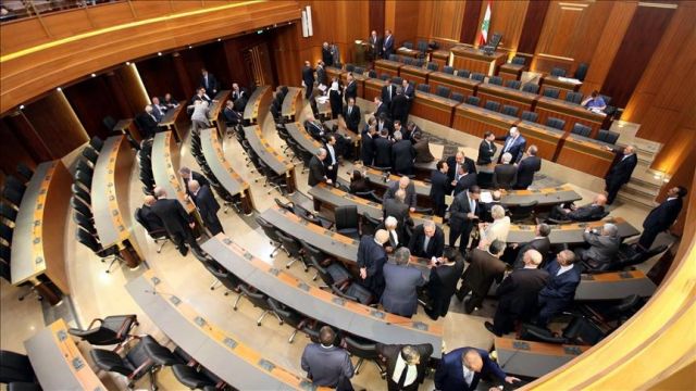  برلمان لبنان يعقد جلسة انتخابية على مناصب نيابية
