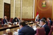 السوداني يرأس الجلسة الأولى للهيئة العليا للتنسيق بين المحافظات ويصدر عدداً من القرارات