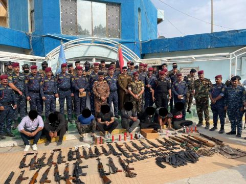 بغداد.. الشرطة الاتحادية تضبط مختلف الأسلحة وتطيح بعدد من المتهمين بحيازة المخدرات