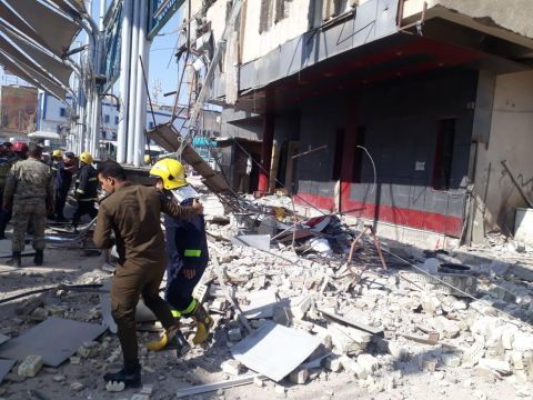 الدفاع المدني يعلن انهيار بناية مصرف الرافدين سابقاً في كربلاء المقدسة