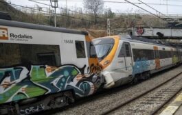 اسبانيا: 155 مصابا بتصادم قطارين في أطراف برشلونة