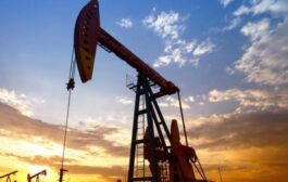 أسعار النفط ترتفع وفي طريقها لتحقيق مكاسب للعام الثاني على التوالي