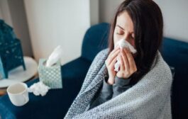 ما المدة التي يستمر فيها مرضى الإنفلونزا في نشر العدوى؟