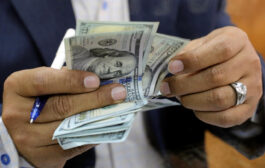 الدولار يواصل تراجعه أمام الدينار في بغداد وأربيل